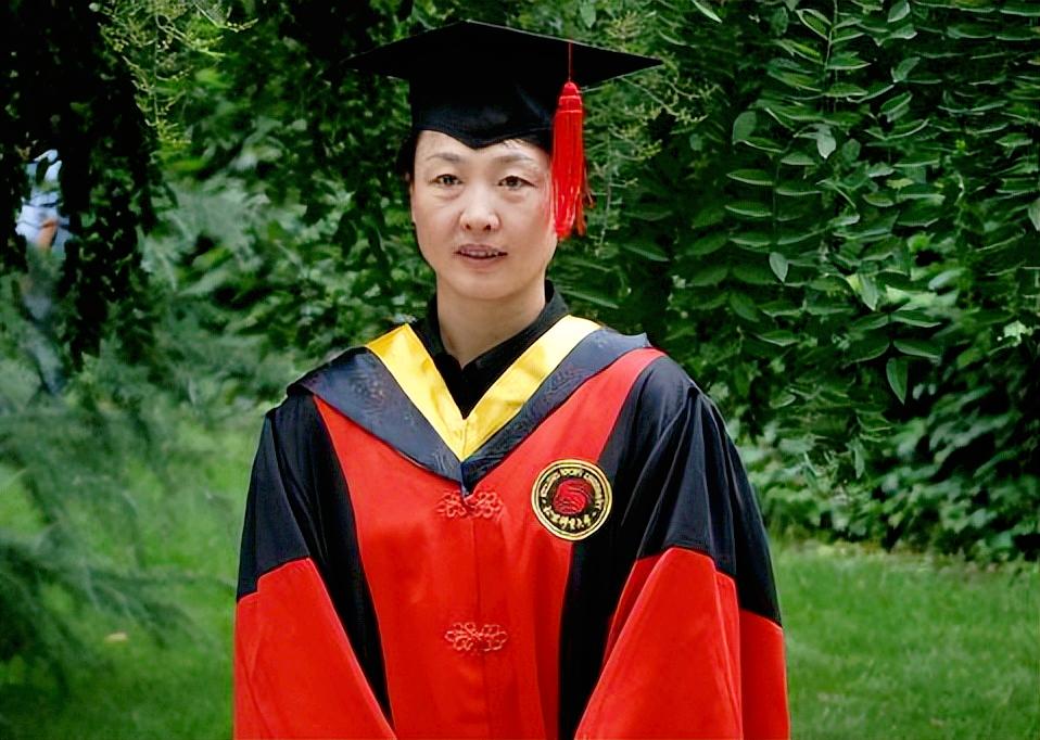 李玲蔚和安冬是妯娌吗,羽坛美女李玲蔚是哪里人