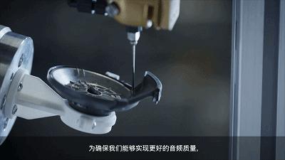 戴森首创面罩耳机,戴森又出神器