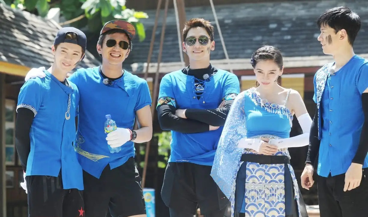 被娱乐圈耽误篮球运动员,被耽误的电竞明星鹿晗