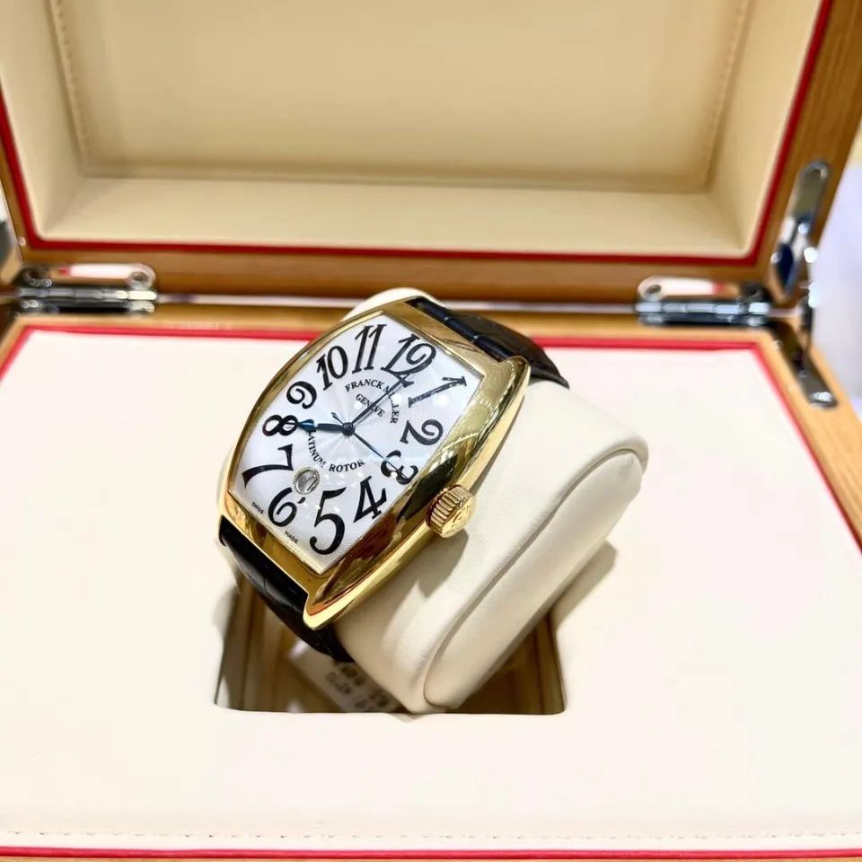 十大最不值得买的表,盘点一些很便宜的手表