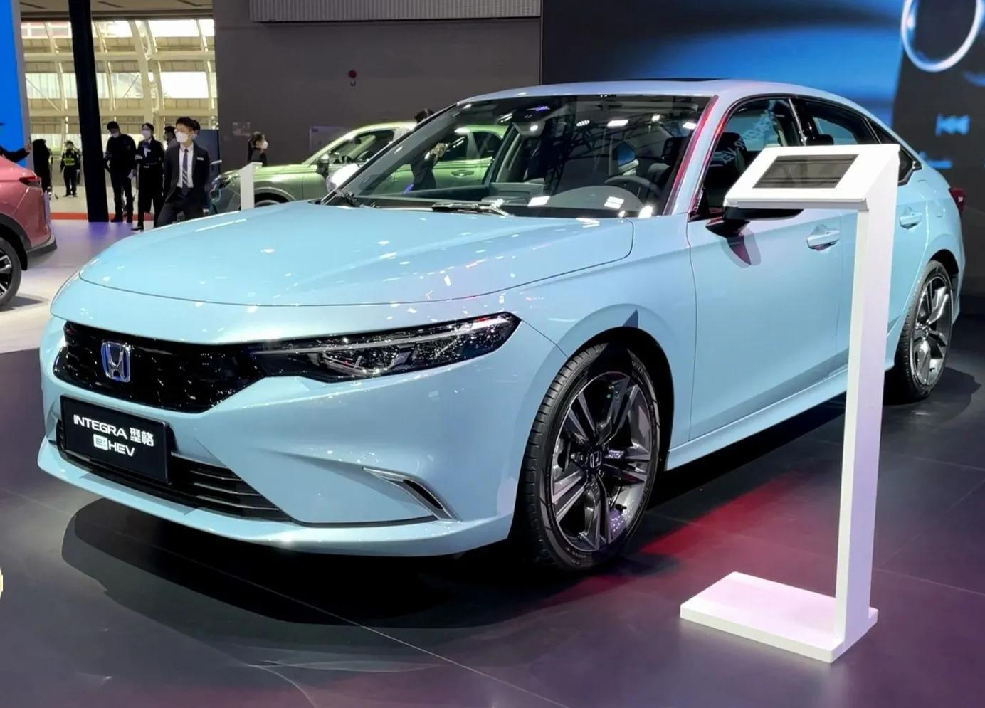 免充电油电混合车推荐10万以下,油电混合轿车10-15万无需充电