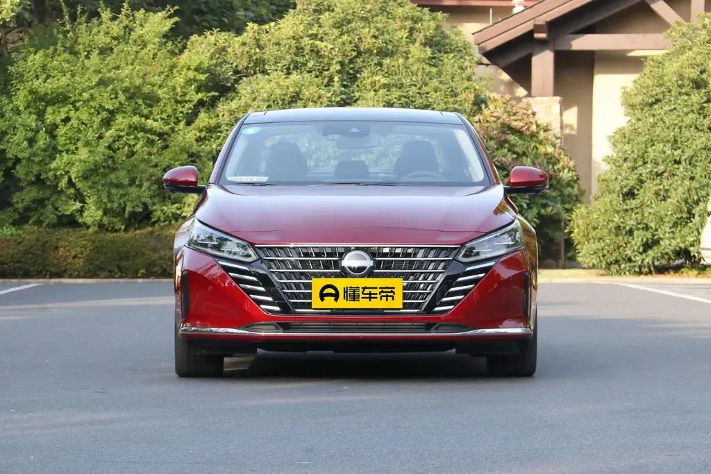 08款天籁2.5领先版是bose音响吗,2023款天籁顶配bose音响拆车件