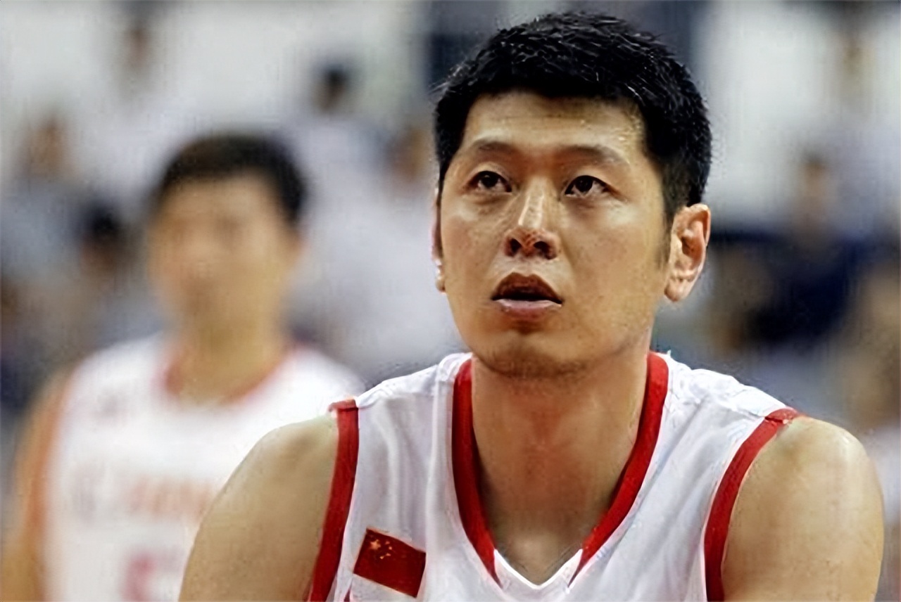 “亚洲蝶后”周雅菲：嫁给CBA二婚男，如今儿女双全堪称人生赢家