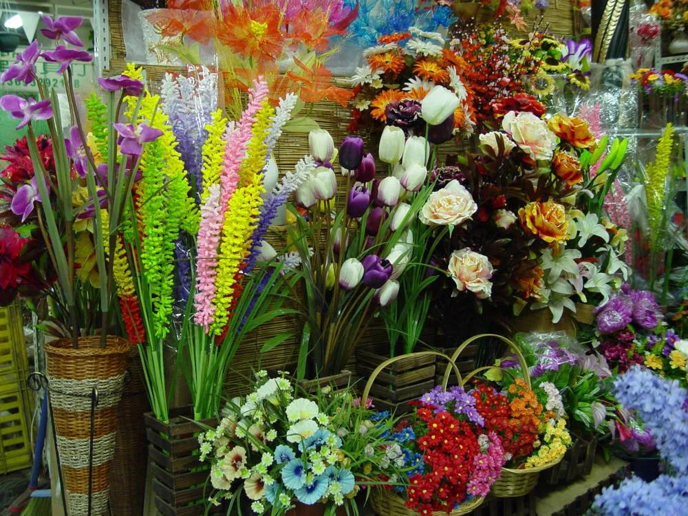 想开鲜花店怎么入手赚钱呢,鲜花店怎么最挣钱