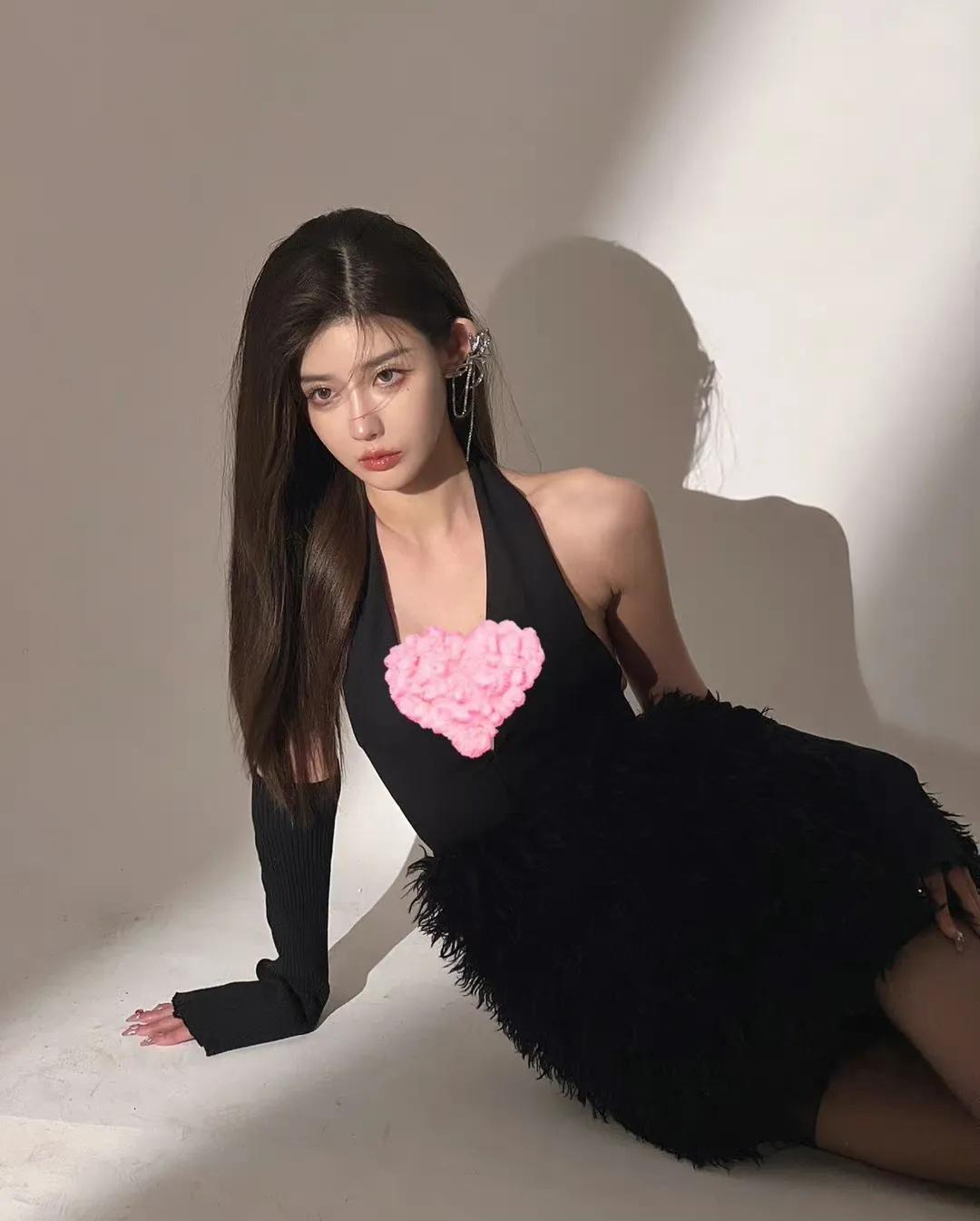 被别人指甲划破,被指甲划破皮