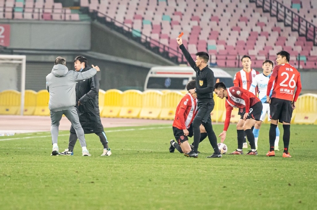 大连人附加赛赛后打裁判处理结果,大连人队打裁判处罚结果