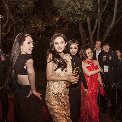 虎年才刚开始，娱乐圈的瓜就这么猛，怪不得薇娅、罗志祥都敢复出