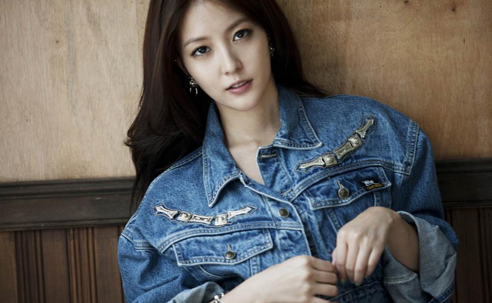 男子直播间*放播**不雅视频，宝儿被吓到关闭直播，知情人曝更多细节