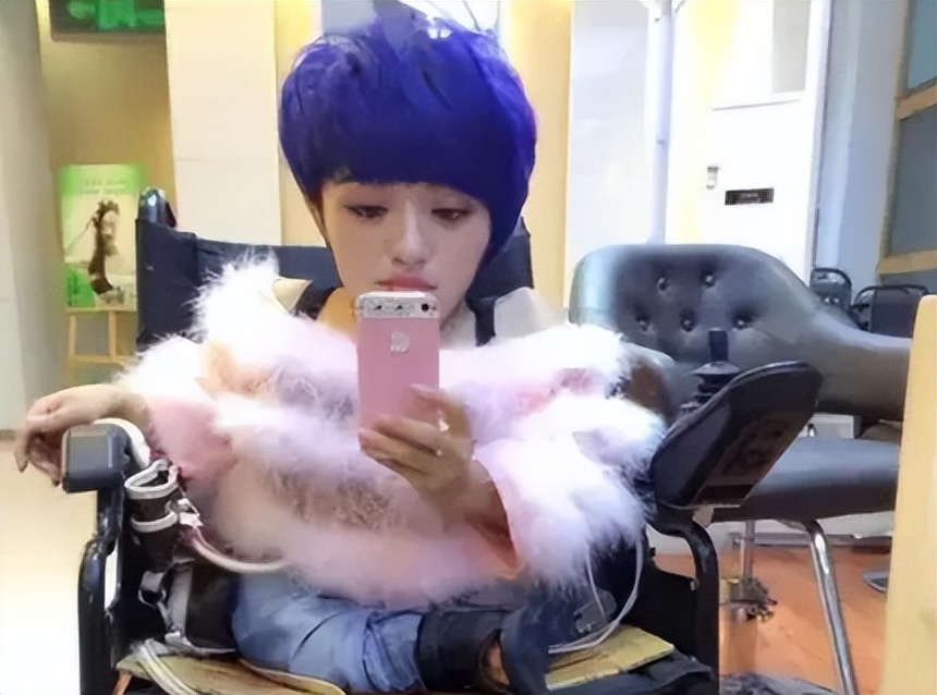 女富豪李喜梅简历,上海女首富李喜梅结婚