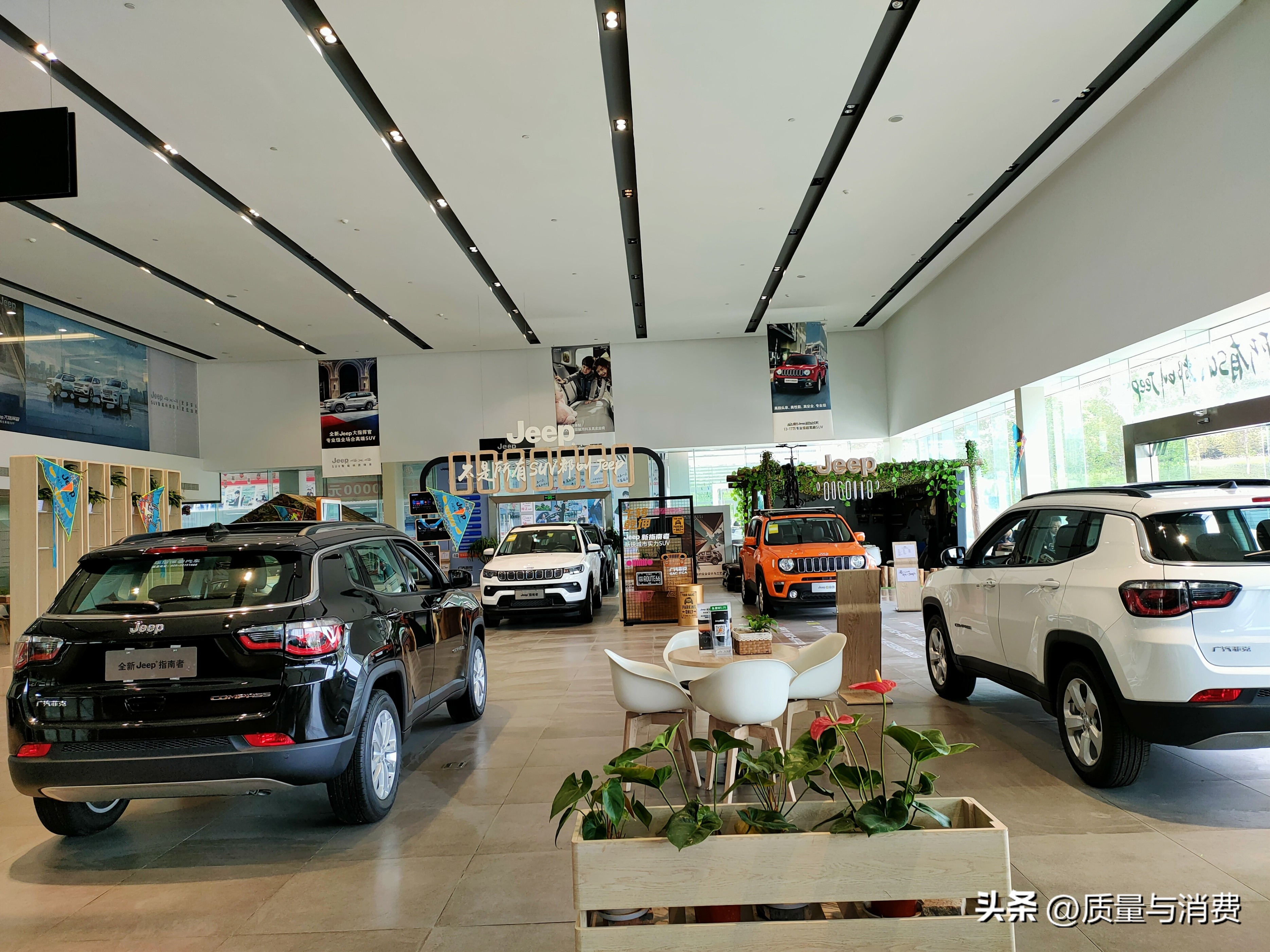 四川眉山华信恒富,四川恒富汽车服务有限公司