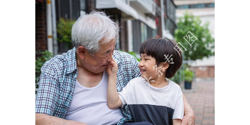 在农村开店卖干果,我在农村有20万怎样创业