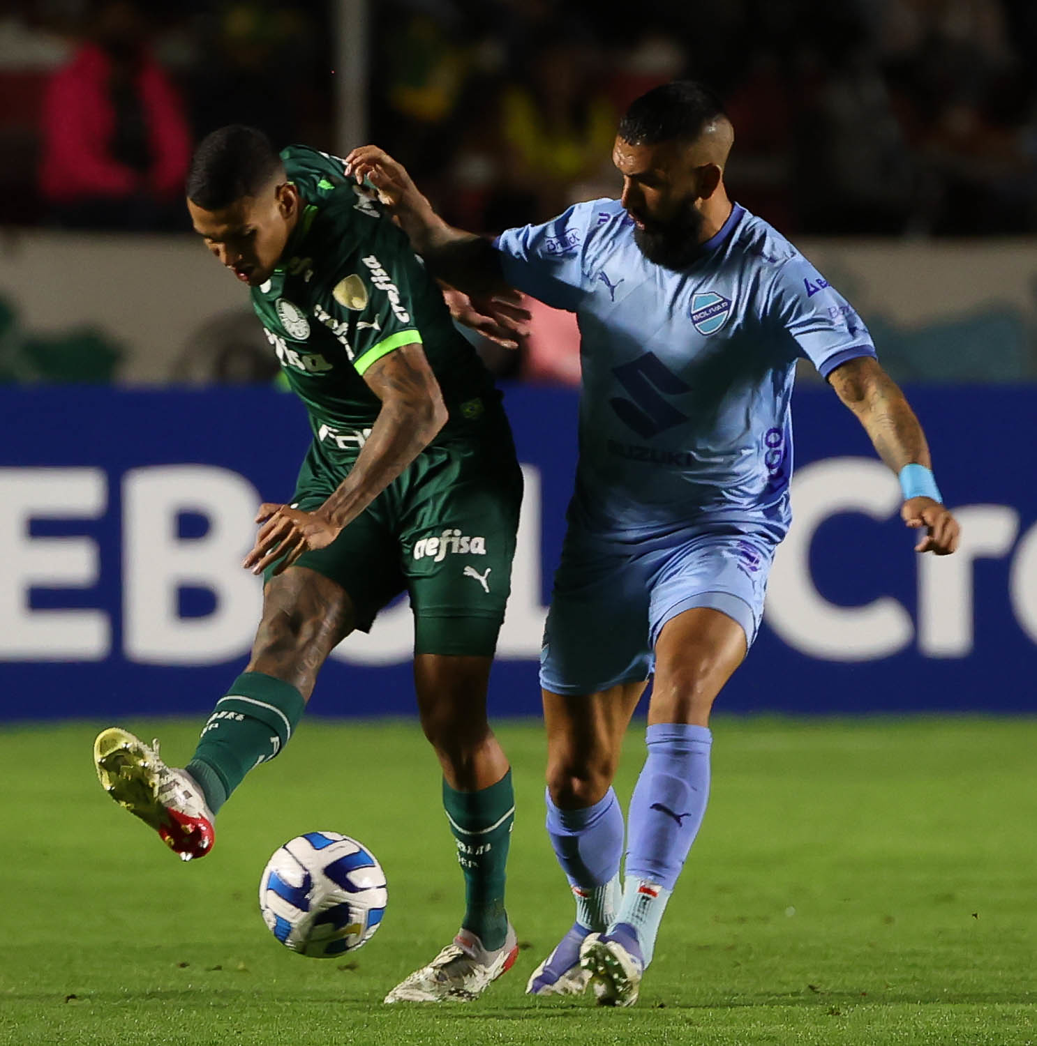 三支豪门包夹，他们却稳居小组第一，玻利维亚球队要创造历史？