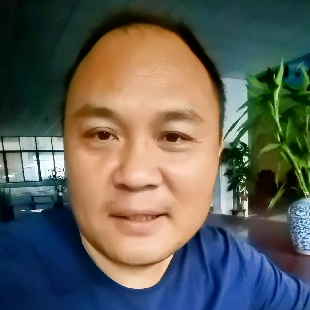 拍视频的核心是文案,文案包含选题、策划、脚本,最后才是...