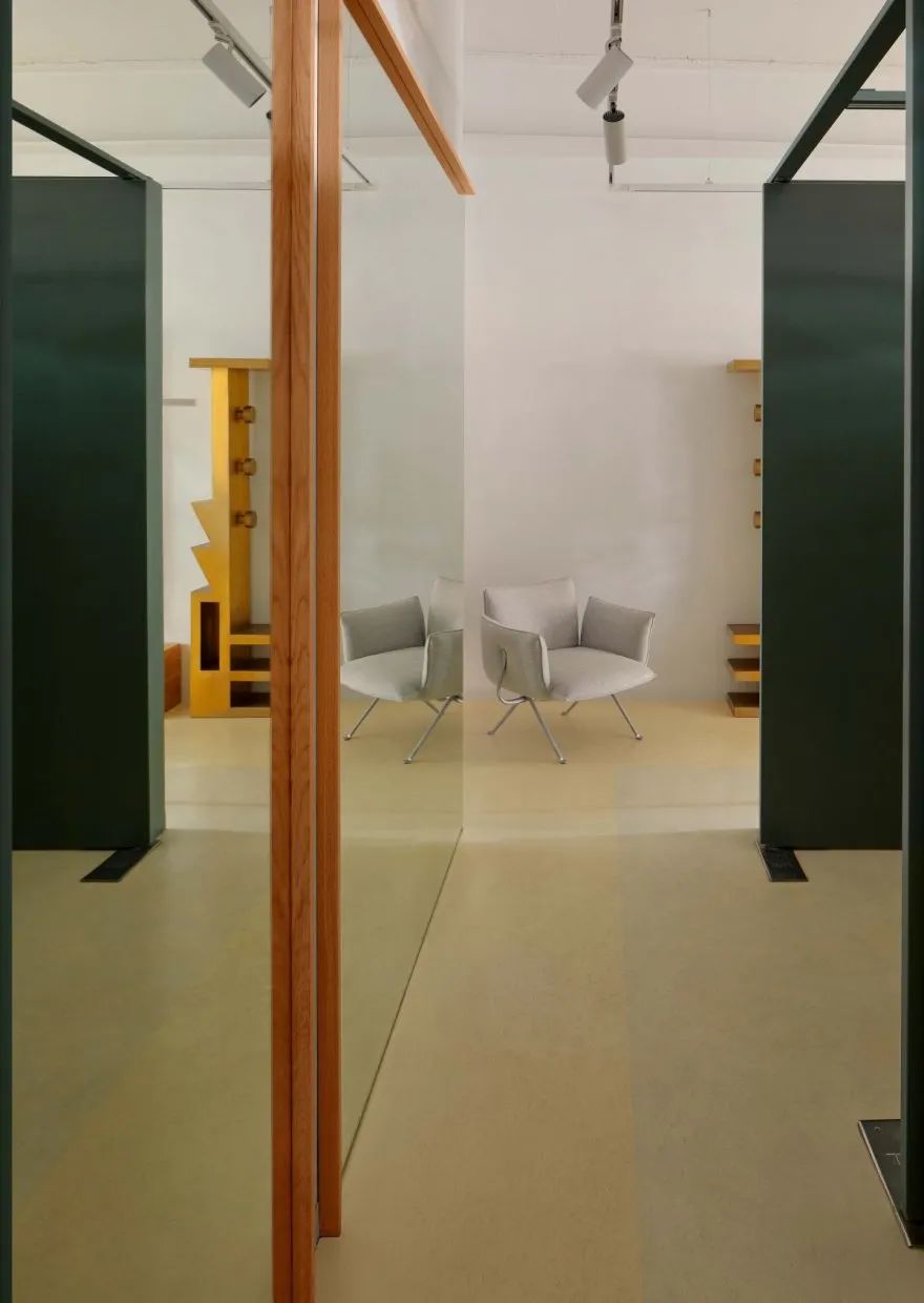 澳洲女装店设计,leemathews服装