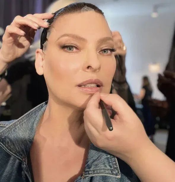 世界超模颜值,世界顶级神颜超模