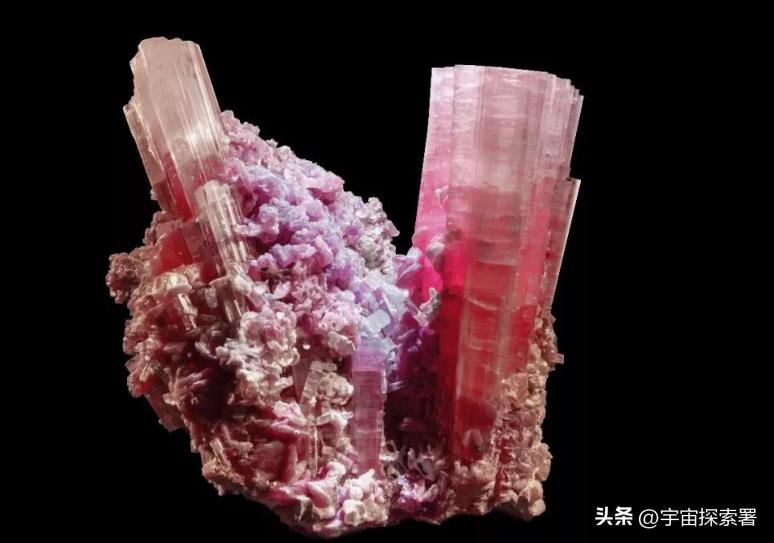 落入人间的彩虹碧玺从哪里来,落入人间的彩虹碧玺是什么