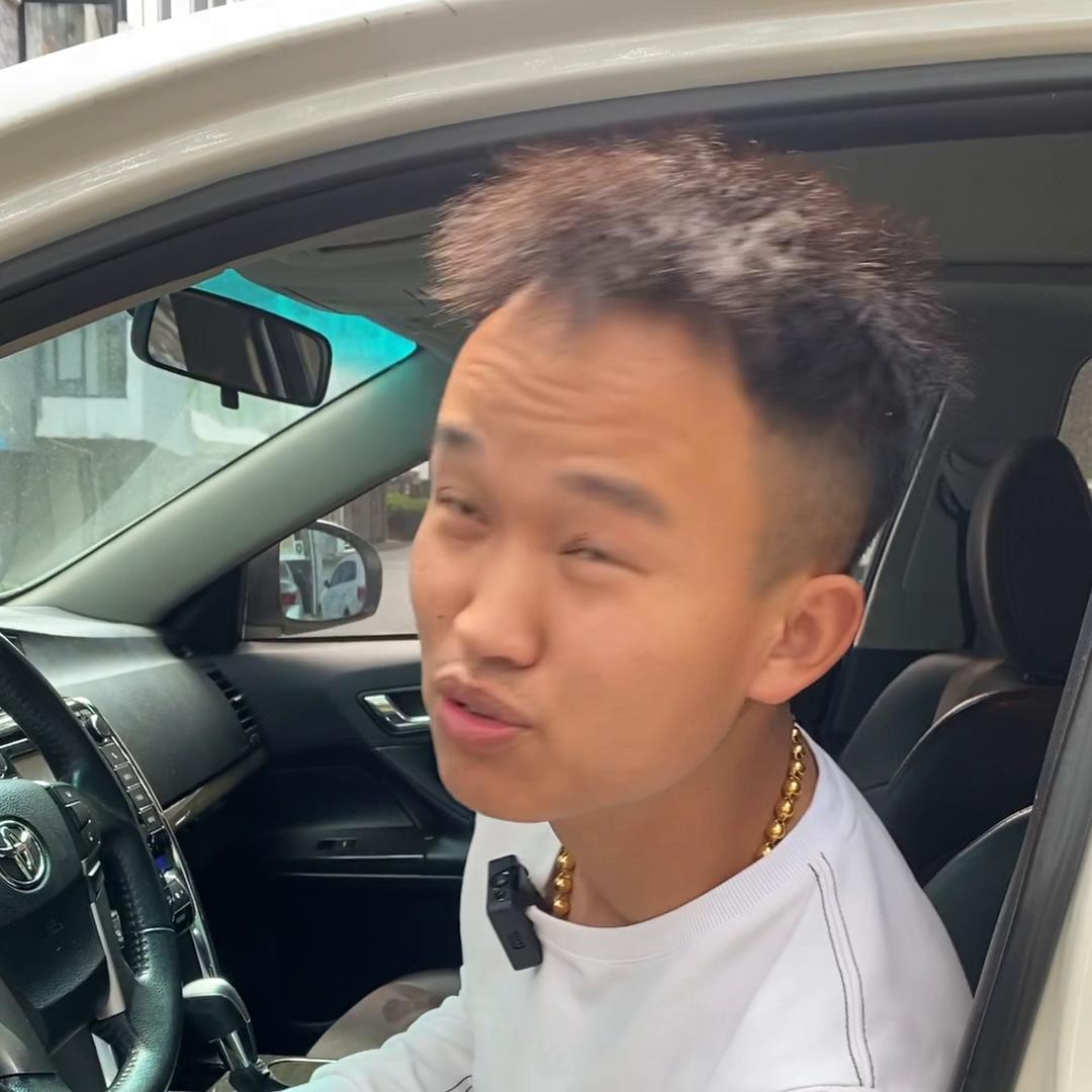 绝版老锐志,收一台老锐志