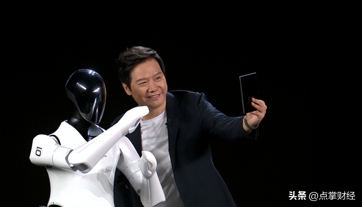 小米仿生机器人股票,小米发布人形机器人特斯拉