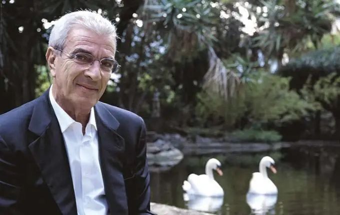 西西里葡萄酒先锋卢西奥·塔斯卡去世：将“黑珍珠”推广到世界