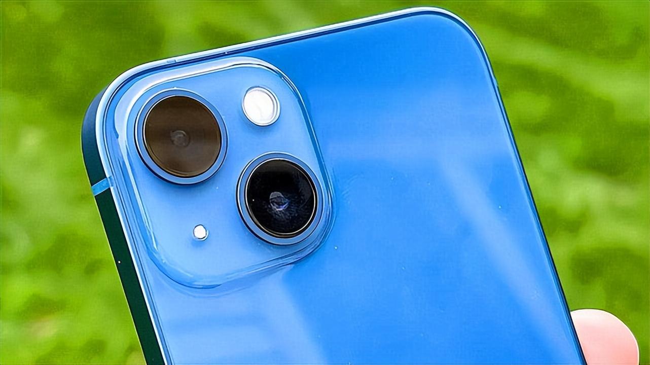 华为mate30pro和iphonexsmax,华为和iphone哪个安全