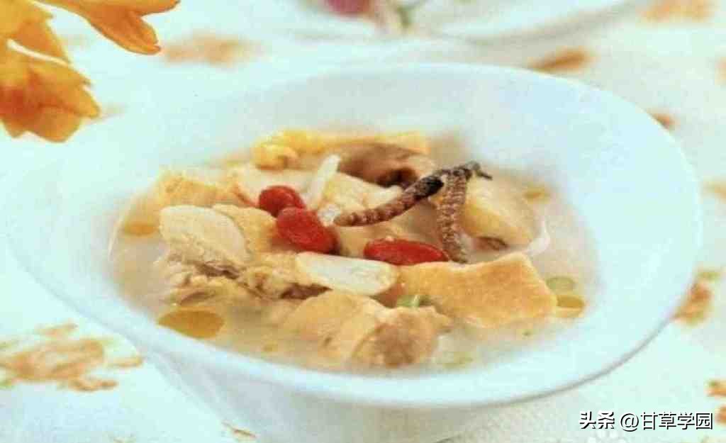 甘草学园|哮喘病夏季缓解秋季发