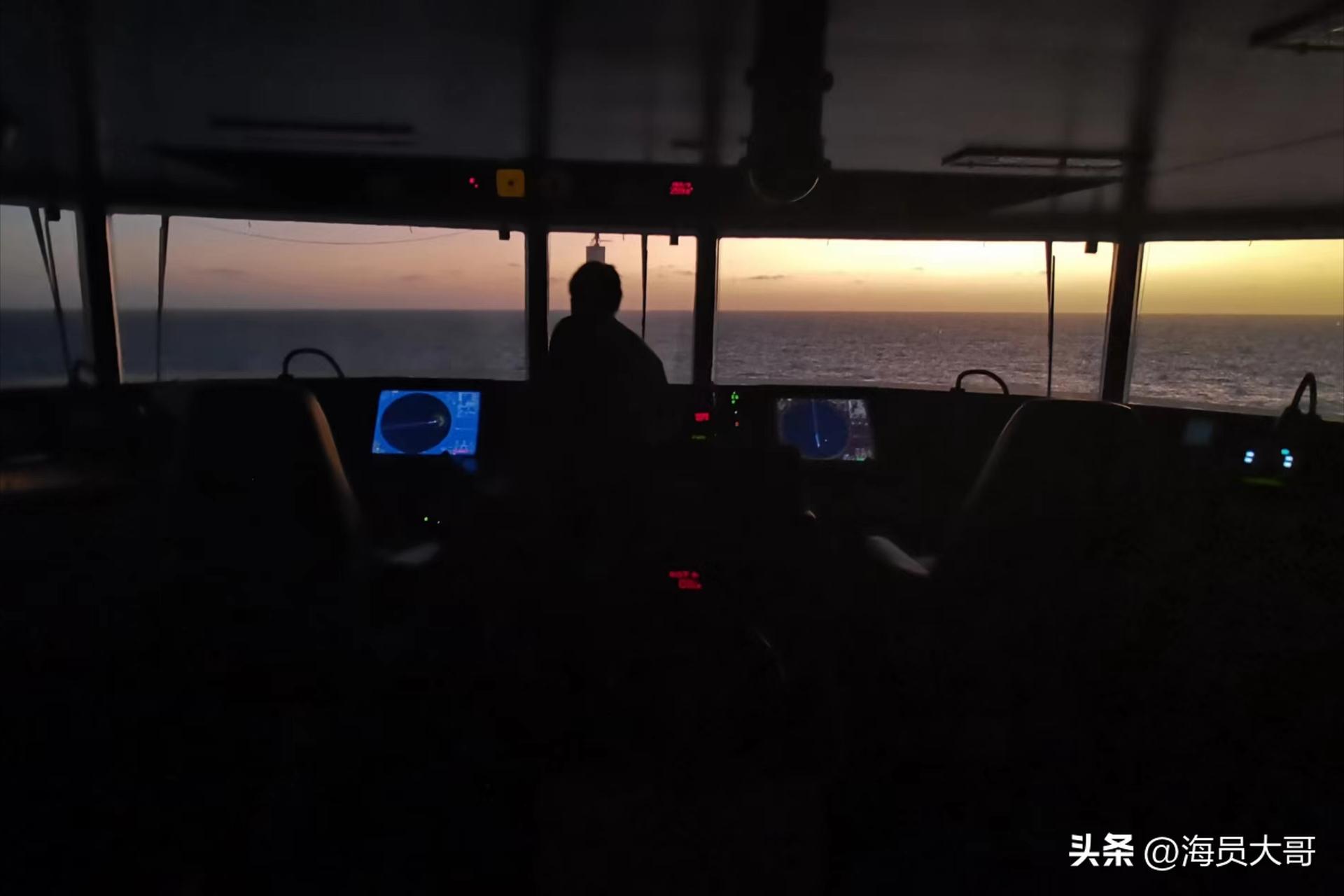 第14章：船马上就到国内，不好的噩耗到来，我该是喜是悲？