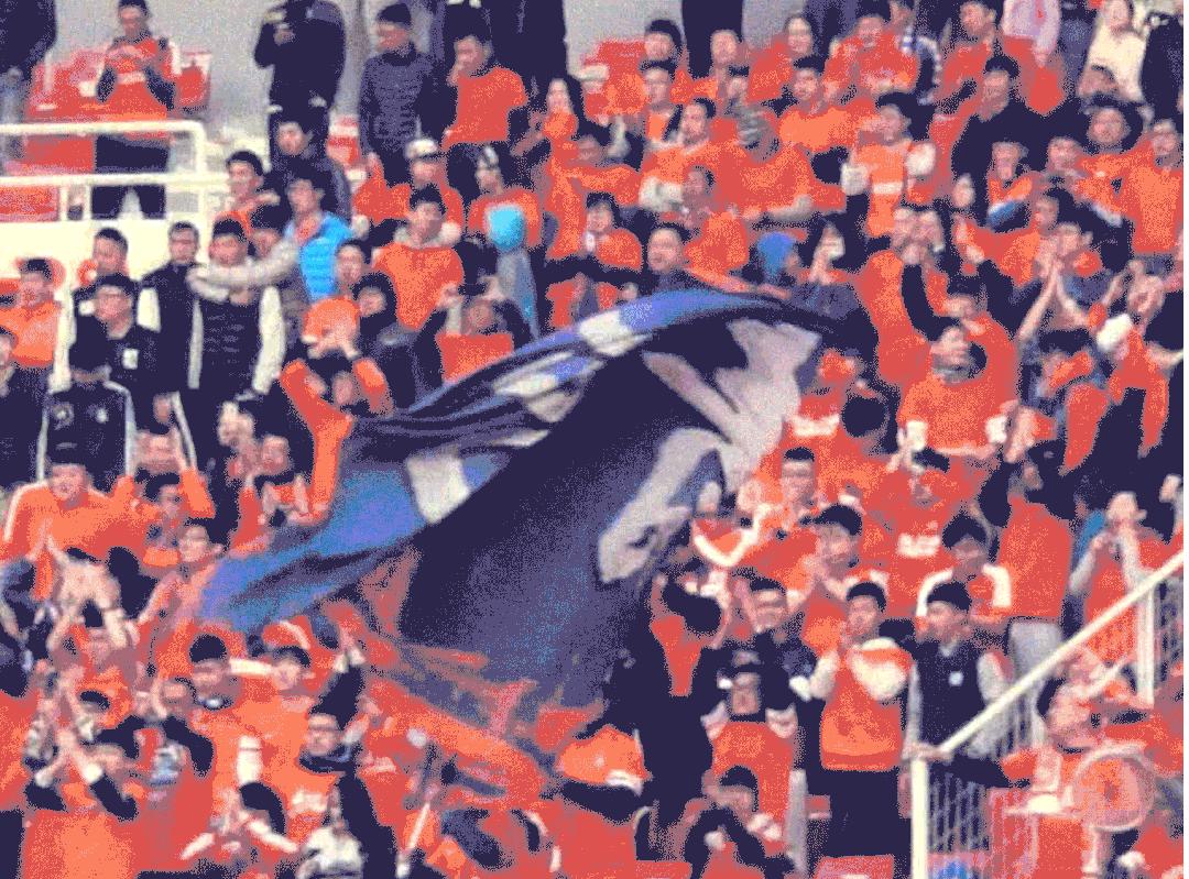 中超江苏对上港直播,津门虎兵抵苏州备战中超