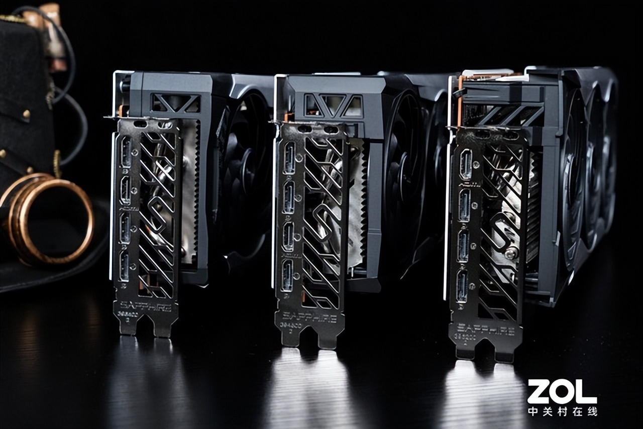 蓝宝石RX6950XT超白金评测游戏全面超越3090