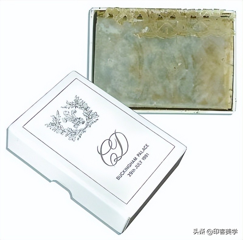 顶流名人的遗物,一缕头发也拍出百万?