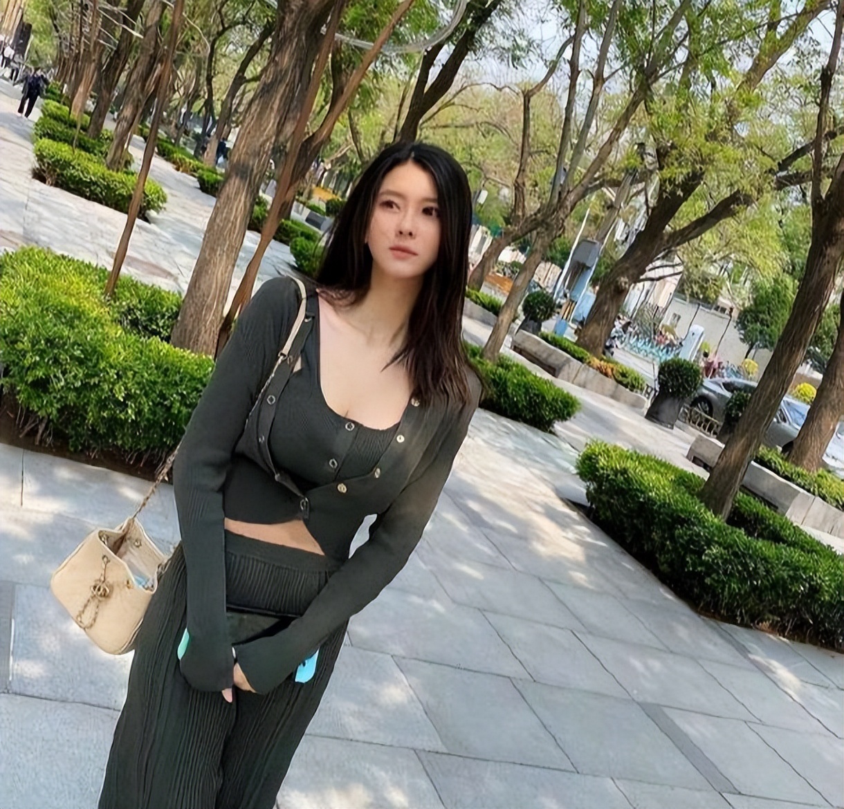 cba太太团抢戏颜值耐打,cba惊艳美女