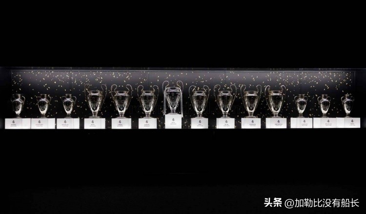 盘点足坛历史上最精彩的10世界波,集锦2019年世界足坛30大经典进球