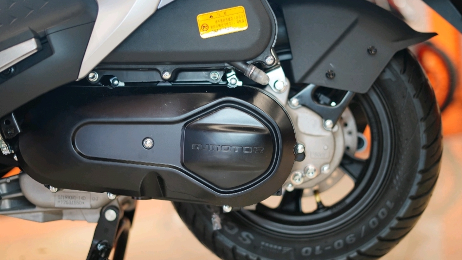 江鸿125质量怎么样,江鸿125踏板测评