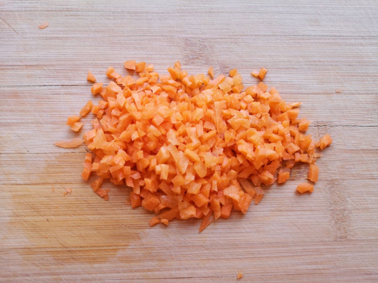 苹果小米胡萝卜山药粥有什么功效,家庭版山药玉米胡萝卜粥做法