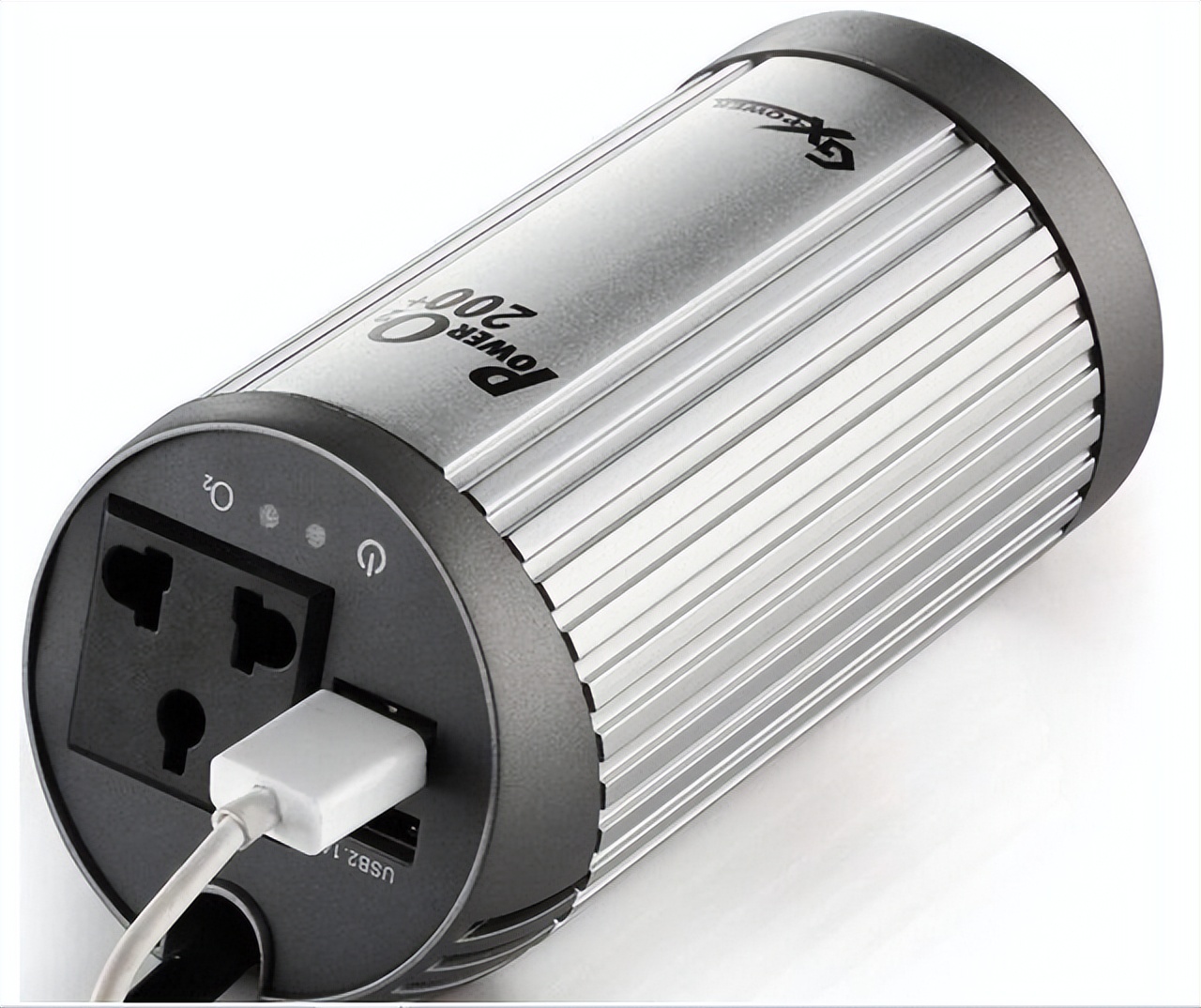 男人一旦有车“咬咬牙不喝酒”也要买这些汽车用品，高级又显档次