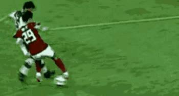 中超足球神奇名场面,中超经典搞笑场面裁判