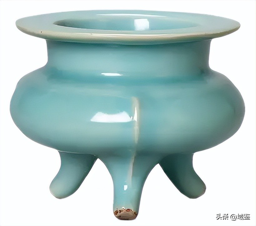远山含翠美不胜收！明永乐翠青釉VS南宋龙泉窑...