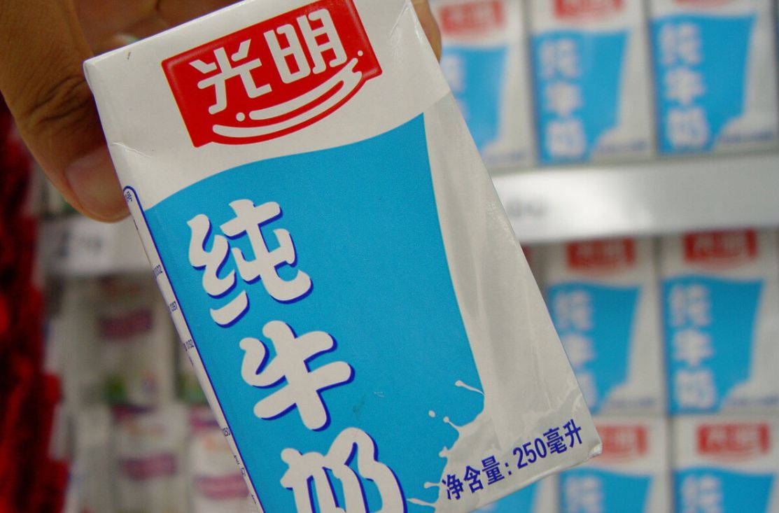 新疆纯牛奶买哪个牌子最好,成人纯牛奶粉排名最好的牌子