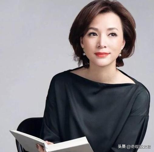 央视主持人名单大换血！董卿、撒贝宁上榜，张蕾、海霞超10人退出