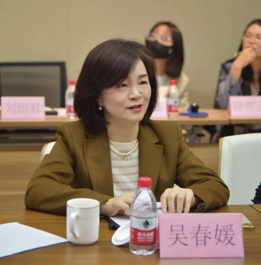 她是苹果第二大供应商，每年赚走苹果100多亿，吴春媛到底有多牛