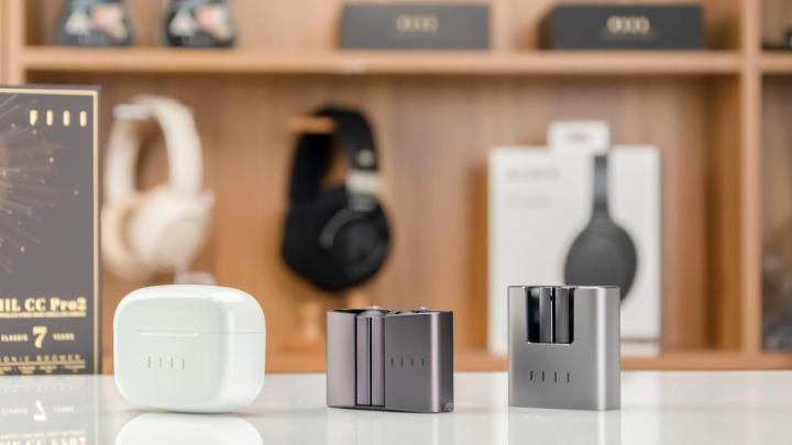 fiilccpro限量版蓝牙耳机测评,年度高颜值蓝牙耳机之fiilcc2评测