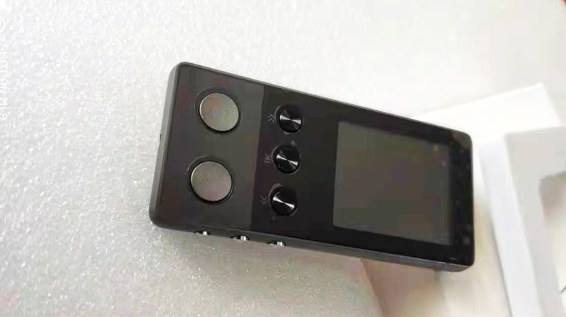 颜值高的寨厂MP3*放播**器，二手非彩a5体验，全金属质感很好用