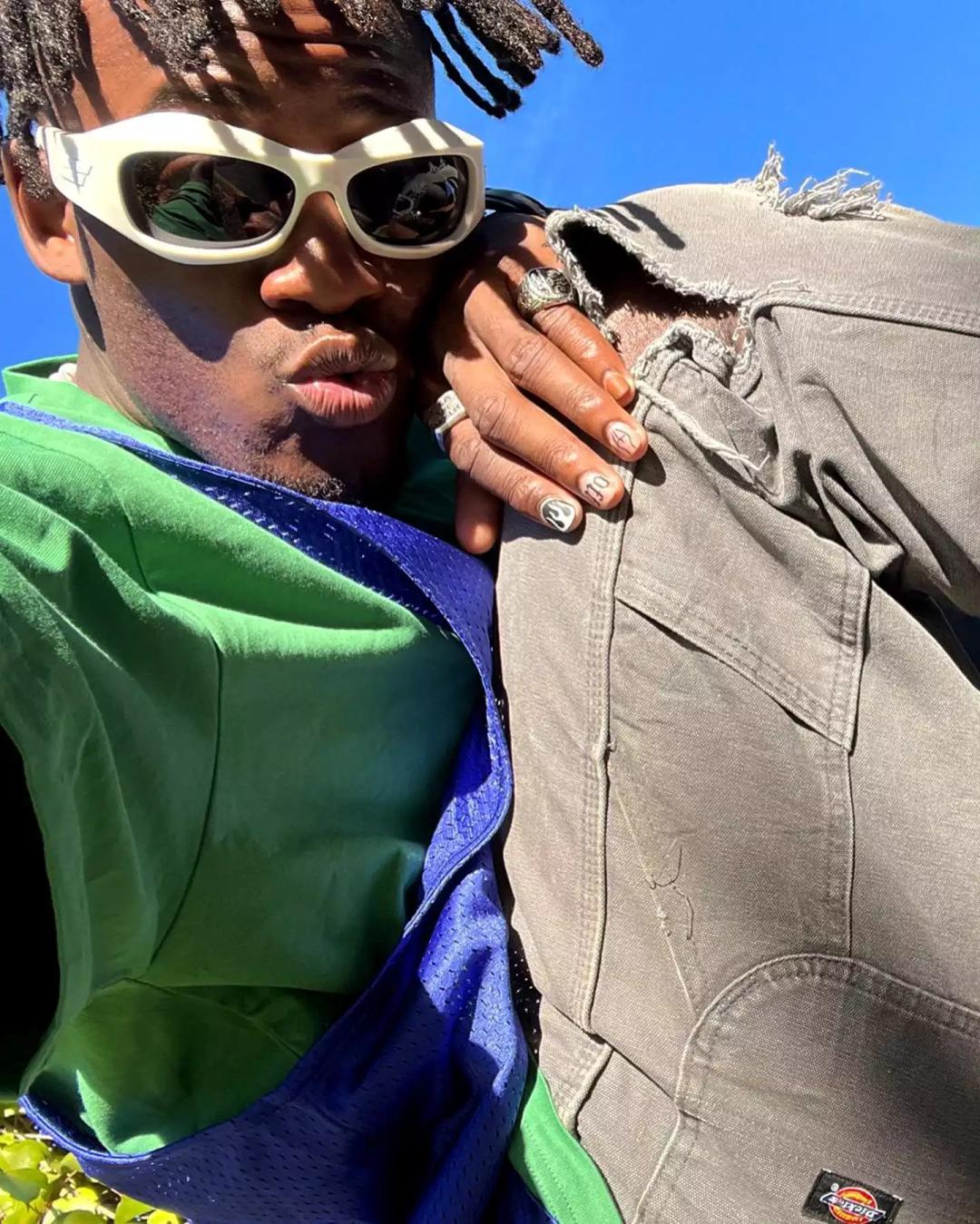 巴舒亚伊世界杯搞笑,巴舒亚伊美甲