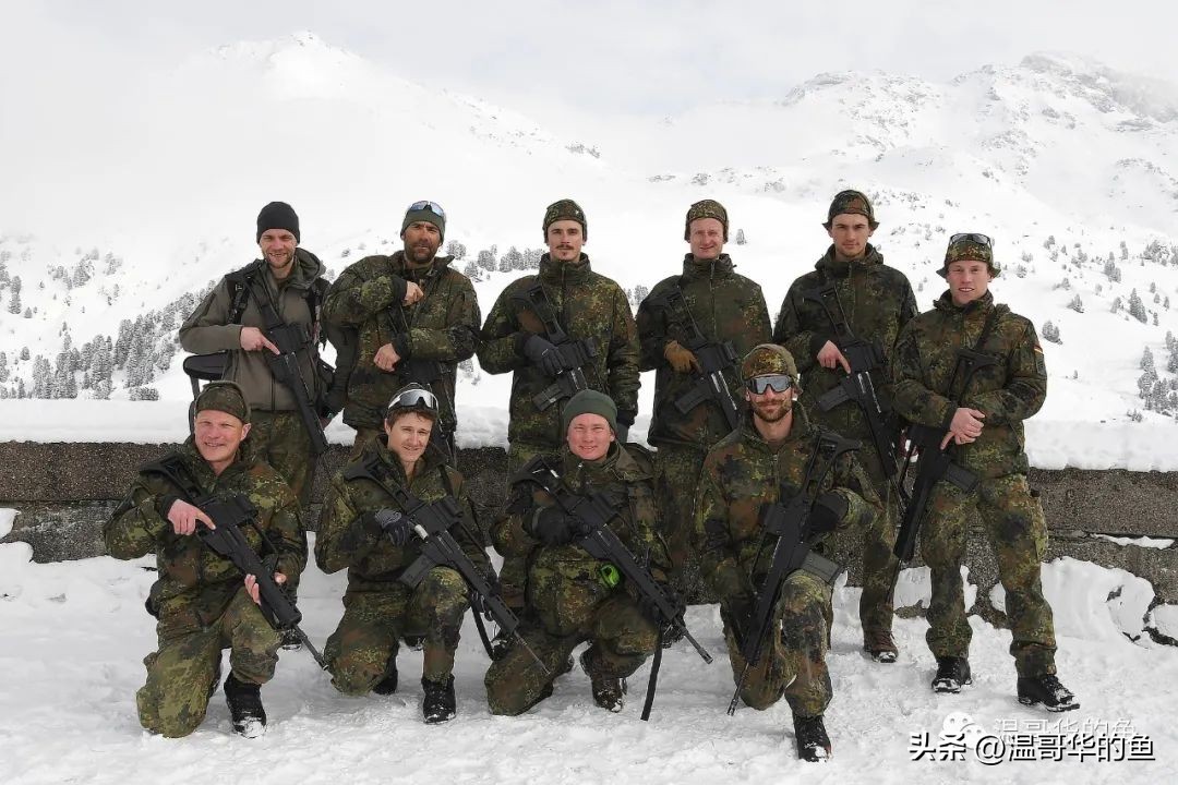 空军首次使用运20集中运送新学员,中国空军运20简介