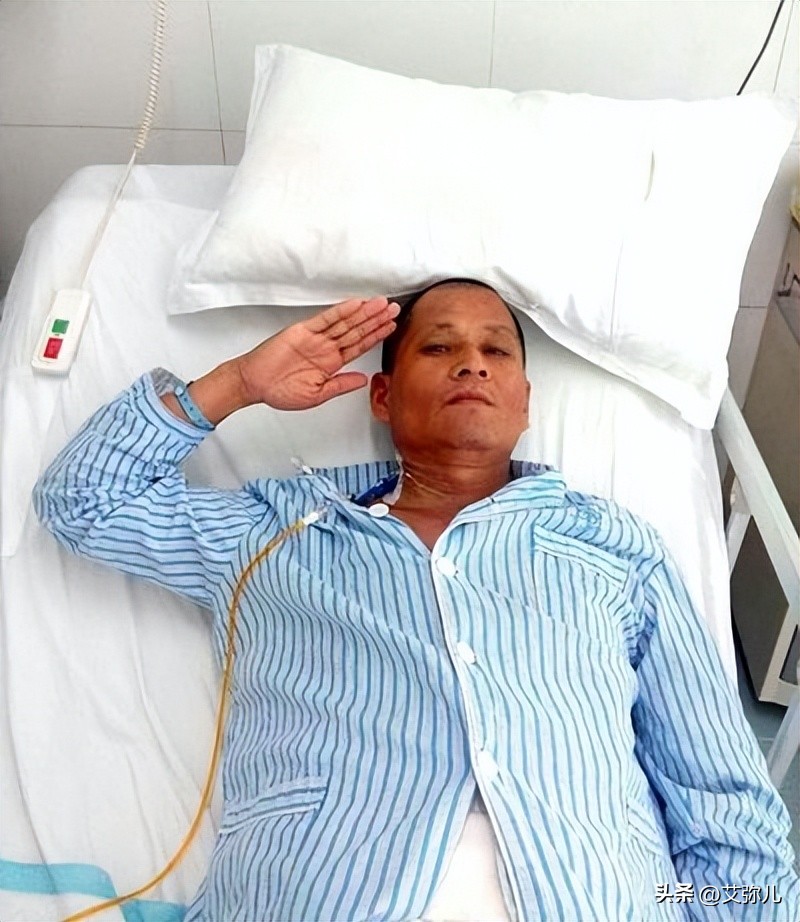 篮球少年救人,姚明2007慈善赛成龙