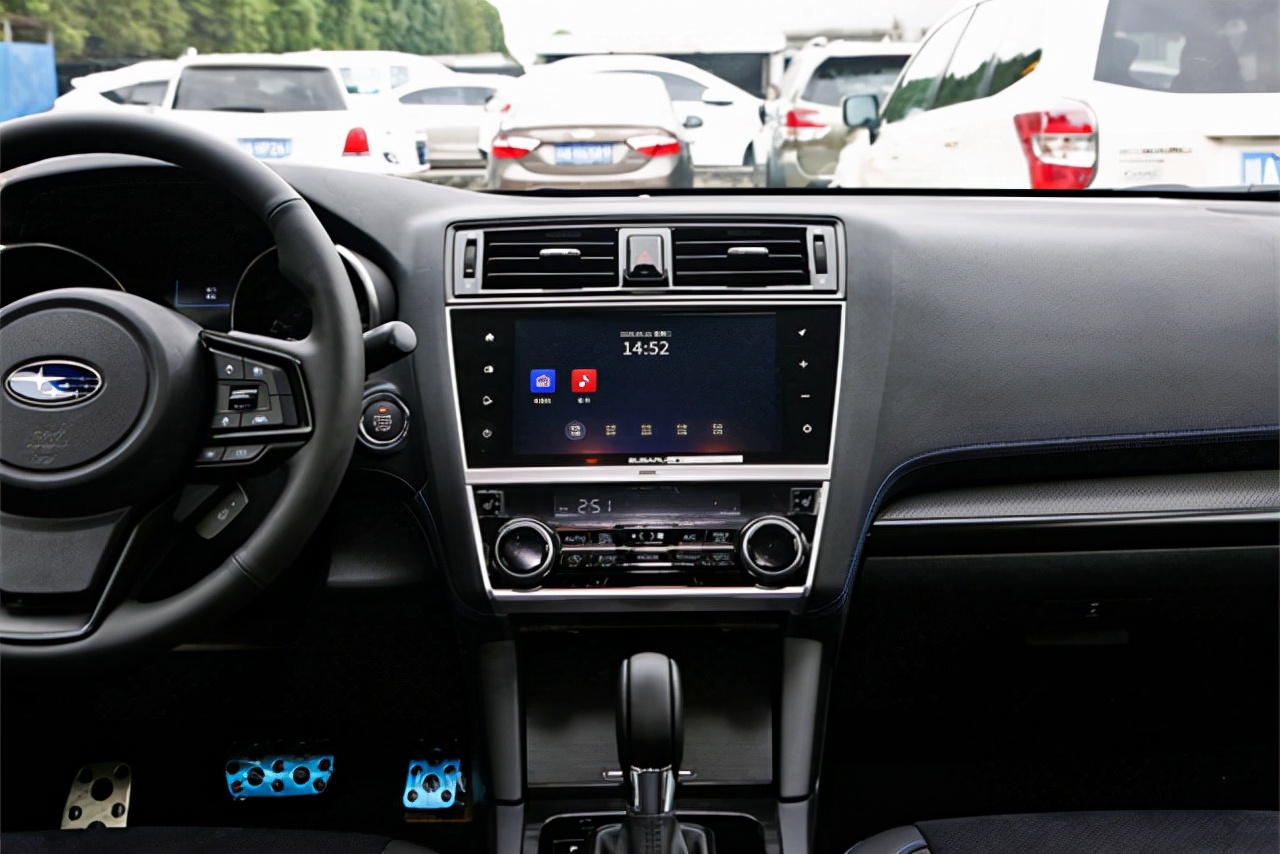 斯巴鲁力狮品质怎么样,斯巴鲁3.0力狮哪里厉害