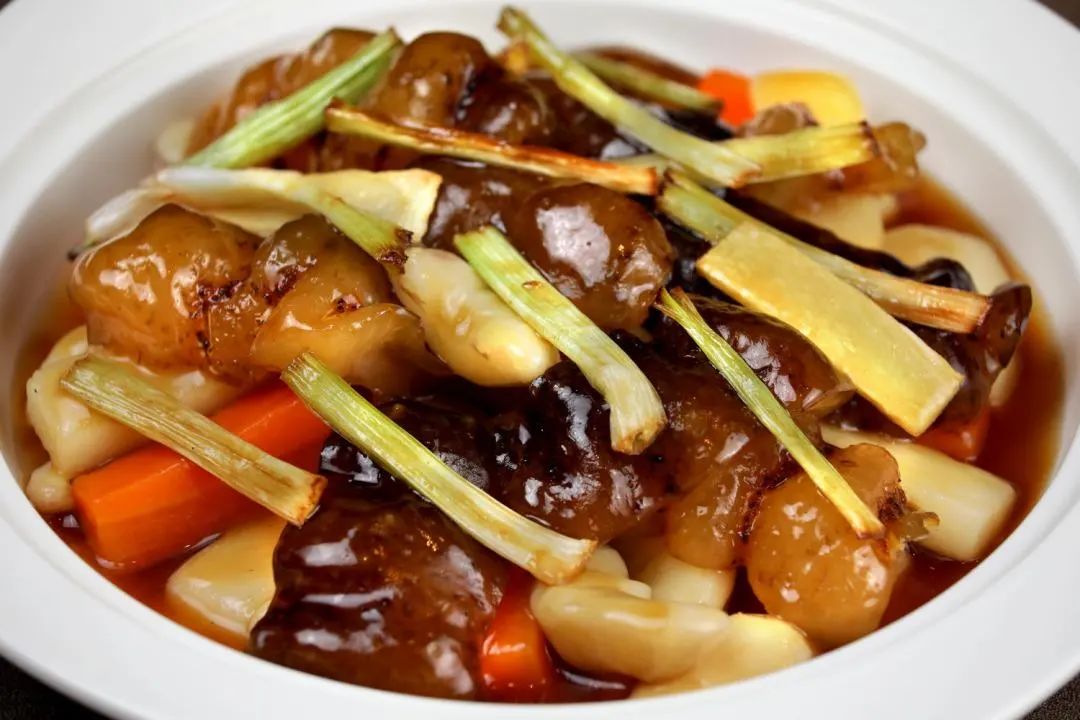 俯瞰鼓浪屿的全景尽收眼底,发现这里