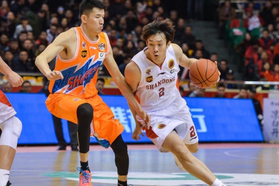 上海男篮取得胜利,上海男篮今天的首发阵容官方消息