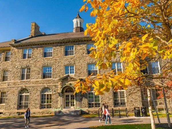 学费较低的美国名校,美国私立大学学费