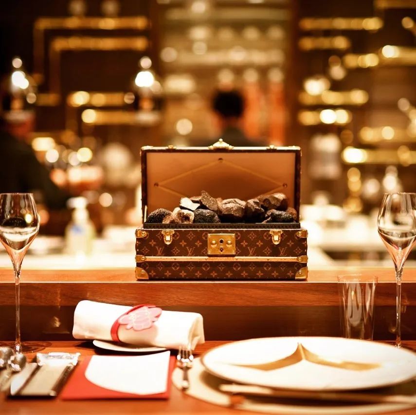 lv全球唯一一家餐厅,lv又出新品了