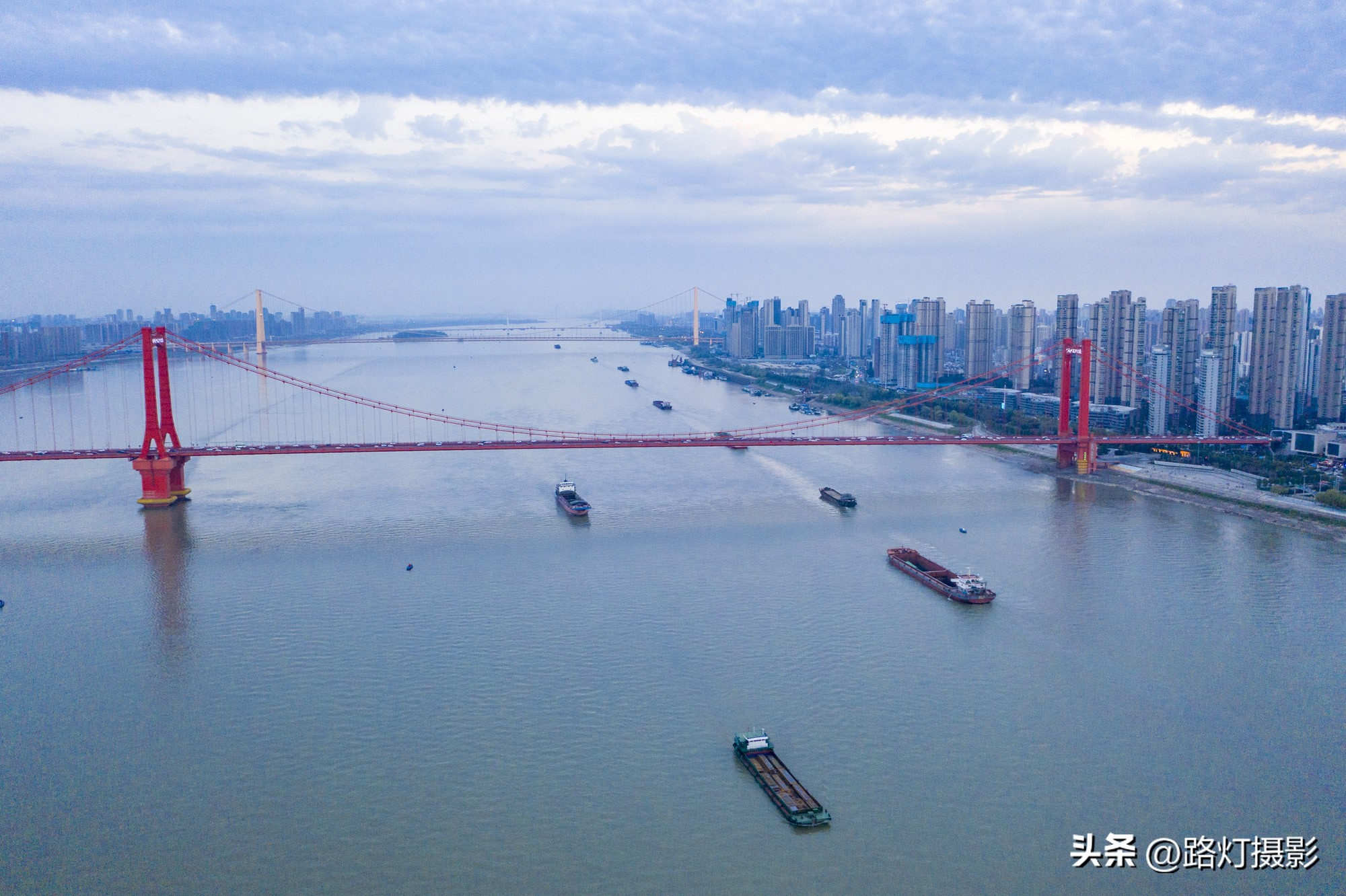 中国地理位置最优越的5座城市，上海排不上前三，北京榜上无名